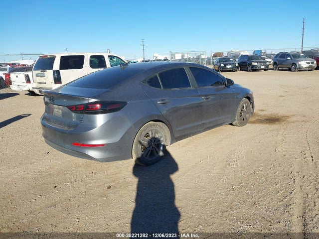 Hyundai Elantra Value Edition 2018 5NPD84LF7JH381576 Image 4