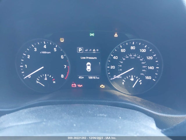 Hyundai Elantra Value Edition 2018 5NPD84LF7JH381576 Image 7