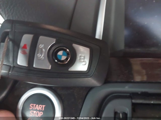 WBA5A5C54FD513421 BMW 528I