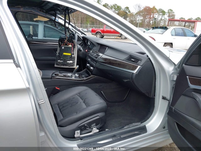WBA5A5C54FD513421 BMW 528I