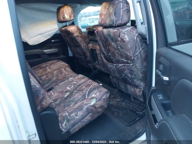 Chevrolet Silverado 1500 2lt 2018 3GCUKREC2JG604682 Image 8