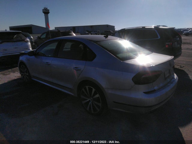 2018 VOLKSWAGEN PASSAT 3.6L V6 GT VIN: 1VWJM7A36JC052093