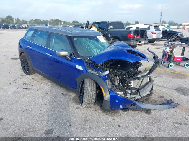 2020 MINI CLUBMAN WMWLV7C0XL2M97261 Photo 0