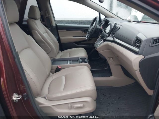 5FNRL6H86JB000650 Honda Odyssey Touring