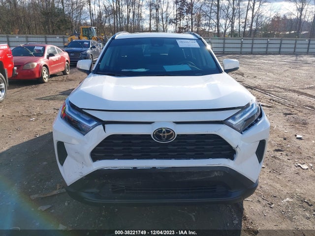 2023 TOYOTA RAV4 XLE VIN: 2T3P1RFV8PW398597