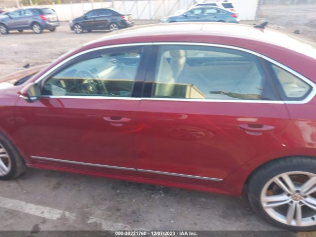 1VWBV7A38FC077358 Volkswagen Passat 2.0l Tdi Se