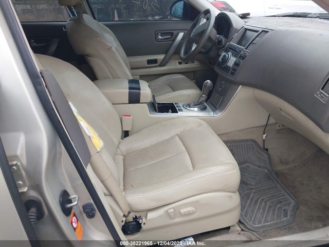 2008 INFINITI FX35 VIN: JNRAS08W78X204210