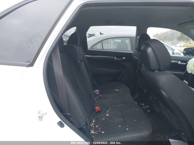 KIA SORENTO LX 2014 5XYKT3A65EG526517 Image 8