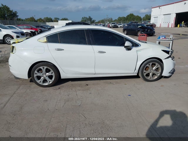 Chevrolet Cruze Premier Auto 2017 1G1BF5SM2H7103405 Image 13