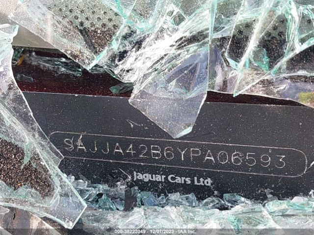 2000 JAGUAR XKR SAJJA42B6YPA06593 Photo 8