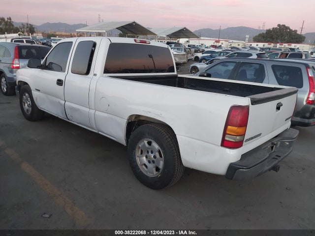 2001 CHEVROLET SILVERADO 1500 LS VIN: 2GCEC19T711403463