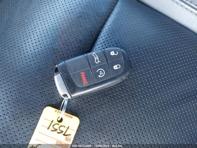 2C3CDZAG9HH554246 Dodge Challenger Sxt Plus