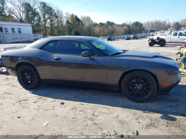 2C3CDZAG9HH554246 Dodge Challenger Sxt Plus
