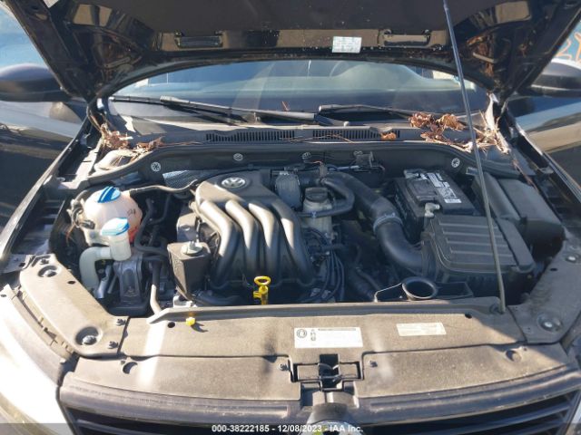3VW2K7AJ8EM328030 Volkswagen Jetta 2.0l S