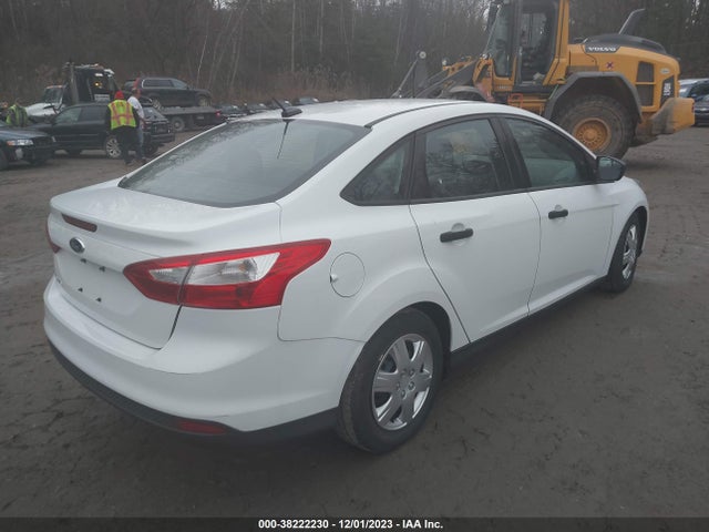 2014 FORD FOCUS S VIN: 1FADP3E28EL446076
