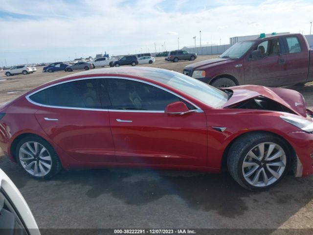 5YJ3E1EA1JF031122 Tesla Model 3 Long Range/mid Range