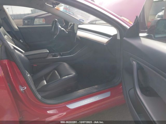 5YJ3E1EA1JF031122 Tesla Model 3 Long Range/mid Range