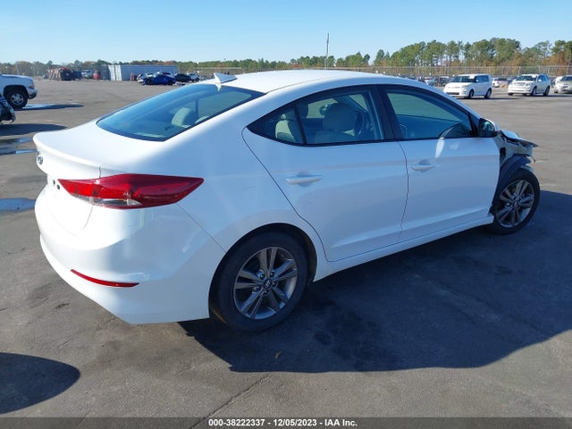 2017 HYUNDAI ELANTRA SE VIN: 5NPD84LF5HH003086