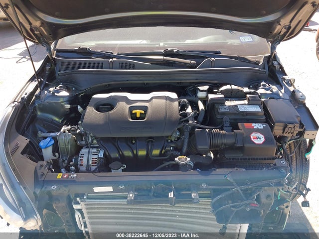 2019 KIA FORTE S VIN: 3KPF34AD2KE033800