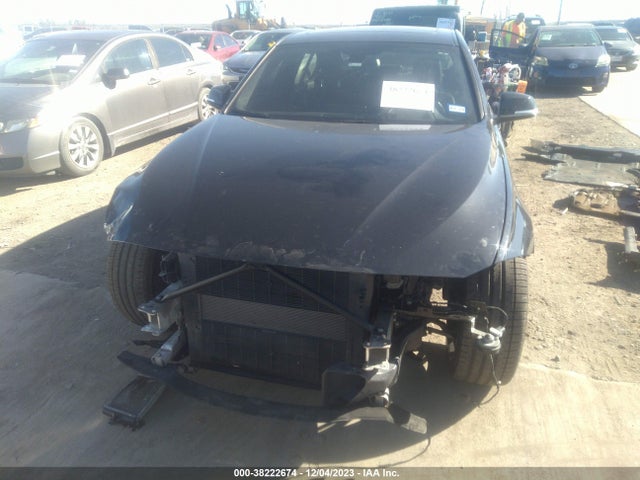 BMW 340i 2018 WBA8B3C53JK384753 Image 13