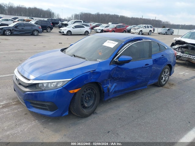 Honda Civic Lx 2018 19XFC2F59JE000667 Image 2