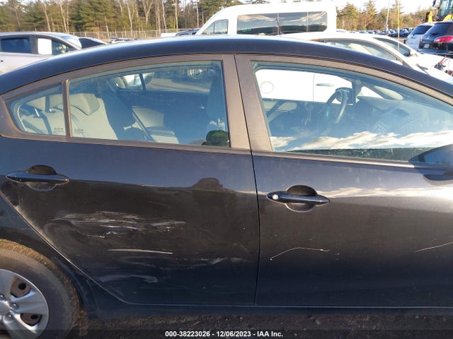 KIA FORTE LX 2015 KNAFK4A69F5433825 Image 13