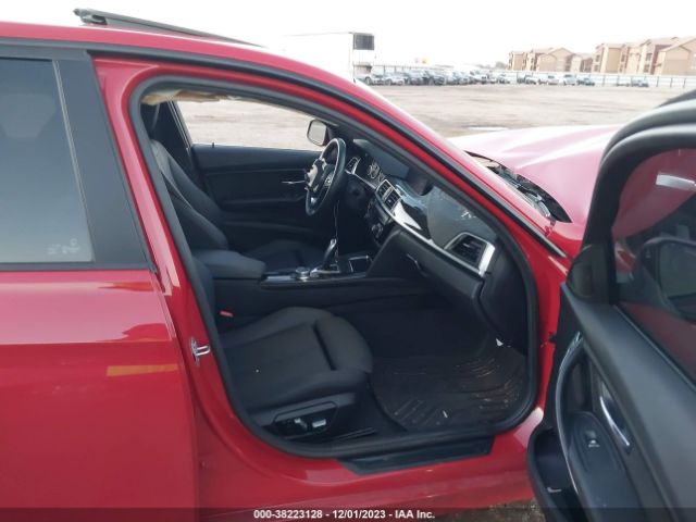 WBA8E1G58JNU90295 BMW 320i
