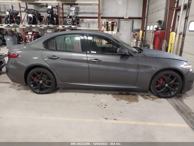 ZARFANAN3L7634838 Alfa Romeo Giulia Sport Awd