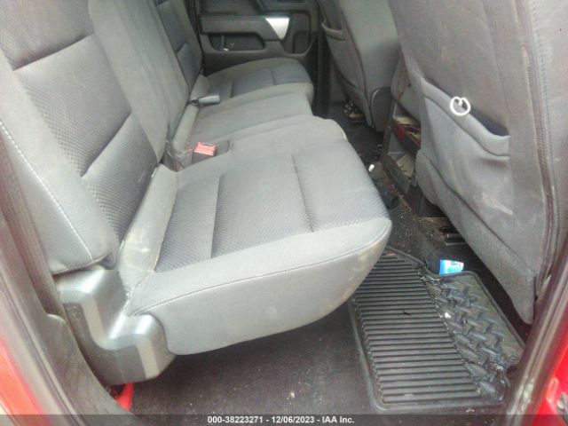 1GCVKREC0JZ143518 Chevrolet Silverado 1500 2lt