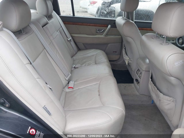 2005 KIA AMANTI VIN: KNALD124X55050810