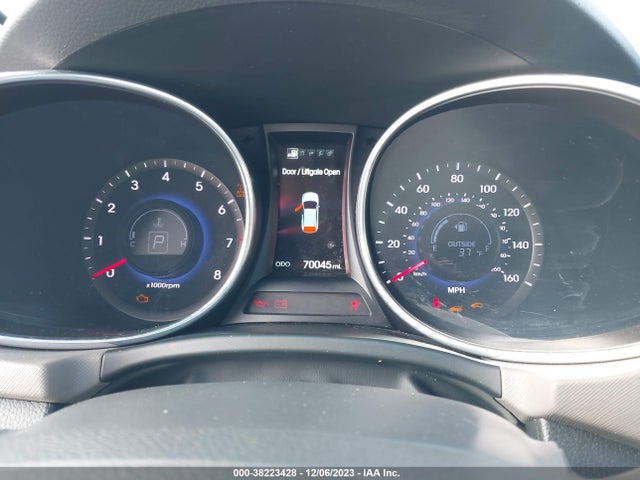 2016 HYUNDAI SANTA FE LIMITED VIN: KM8SRDHF1GU140362