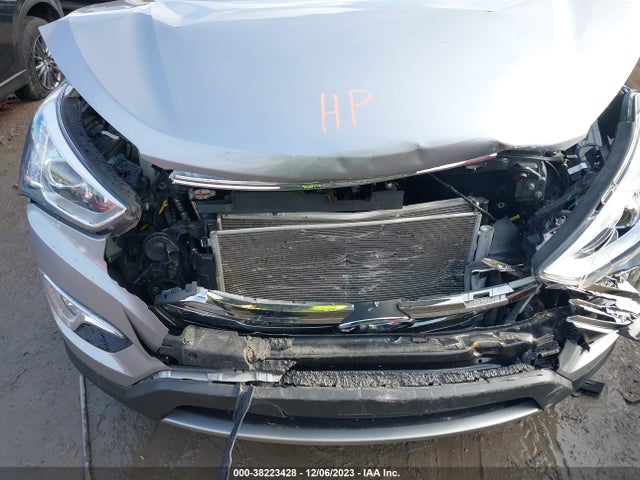 2016 HYUNDAI SANTA FE LIMITED VIN: KM8SRDHF1GU140362