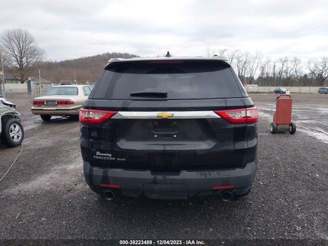 Chevrolet Traverse Ls 2018 1GNEVFKW8JJ108400 Image 16