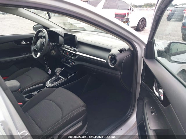 2019 KIA FORTE S VIN: 3KPF34AD9KE013883