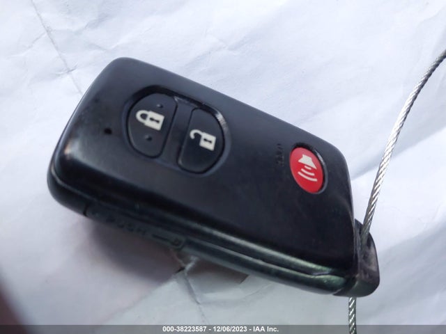 Toyota Prius Two 2015 JTDKN3DUXF1919872 Image 11