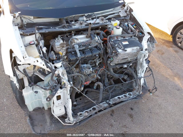 Toyota Prius Two 2015 JTDKN3DUXF1919872 Image 6