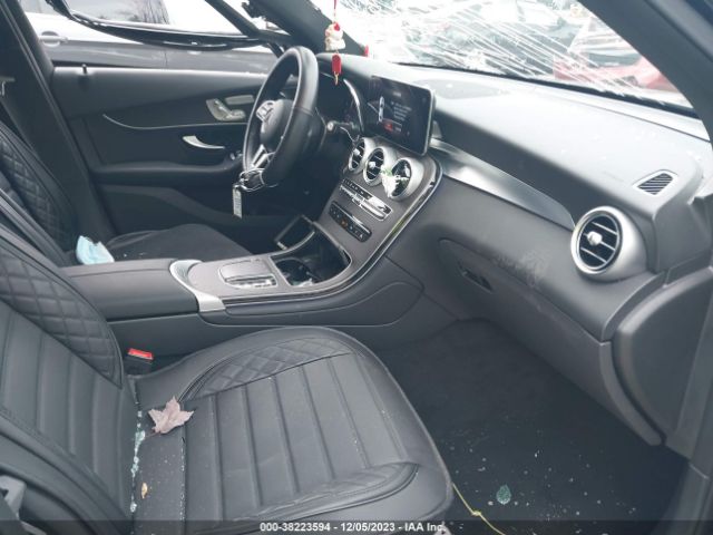 2022 MERCEDES-BENZ GLC 300 W1N0G8EBXNV379595 Photo 4