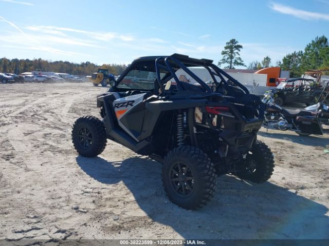 2023 POLARIS RZR 3NSRAE925PF363359 Photo 2