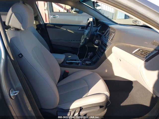 Hyundai SONATA SE 2015 5NPE24AF0FH002059 Image 5