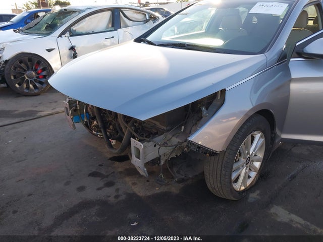 Hyundai SONATA SE 2015 5NPE24AF0FH002059 Image 6