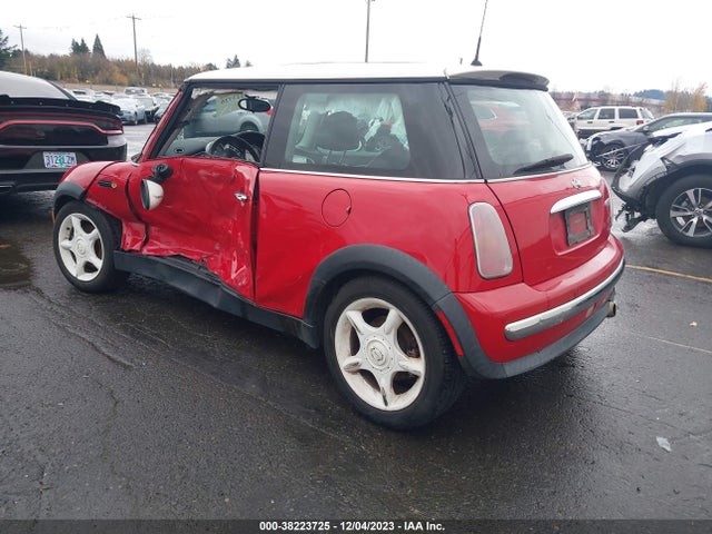 2003 MINI COOPER HARDTOP WMWRC33483TC40396 Photo 2