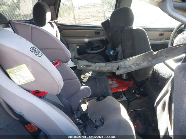 2002 GMC YUKON SLE VIN: 1GKEC13V72R307288