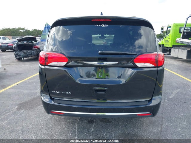 Chrysler Pacifica Limited 2020 2C4RC1GG3LR199207 Image 16