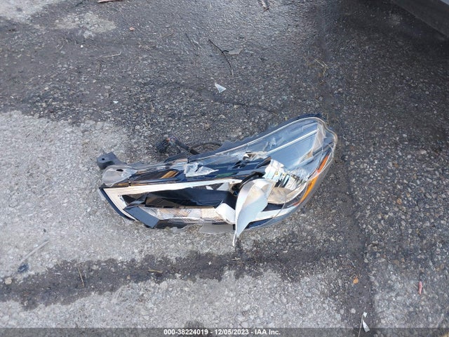 3N1AB7AP7KY208844 Nissan SENTRA S