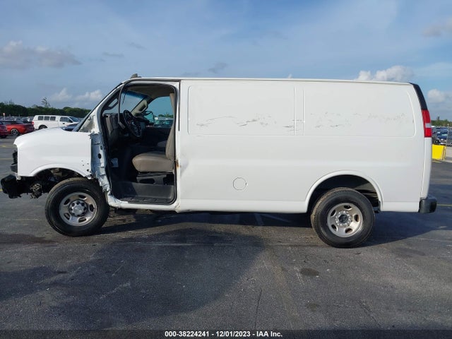 Chevrolet Express Cargo Rwd 2500 Regular Wheelbase Wt 2021 1GCWGAFP4M1218751 Image 14