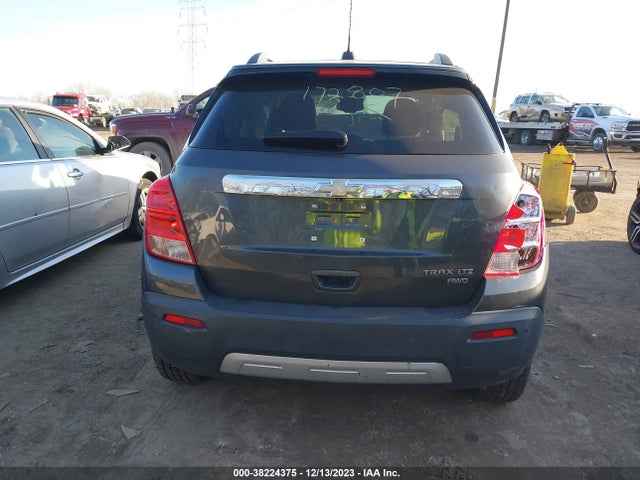 Chevrolet TRAX LTZ 2016 3GNCJRSB2GL172807 Image 16