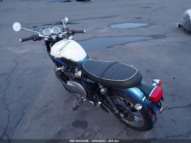 2023 TRIUMPH MOTORCYCLE BONNEVILLE SMTD40HL1PTBF8022 Photo 2