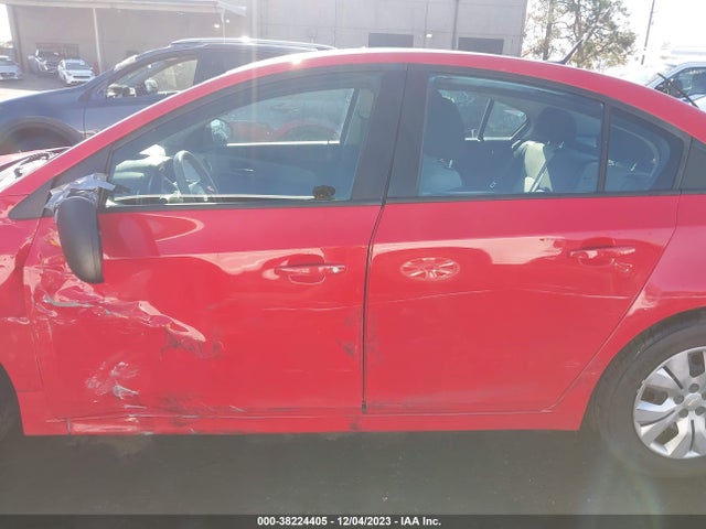 Chevrolet Cruze Ls Auto 2014 1G1PA5SG4E7209025 Image 14