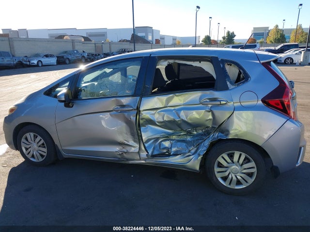Honda FIT LX 2017 JHMGK5H56HS023769 Image 6
