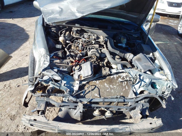 2000 MERCURY GRAND MARQUIS LS VIN: 2MEFM75W2YX603189